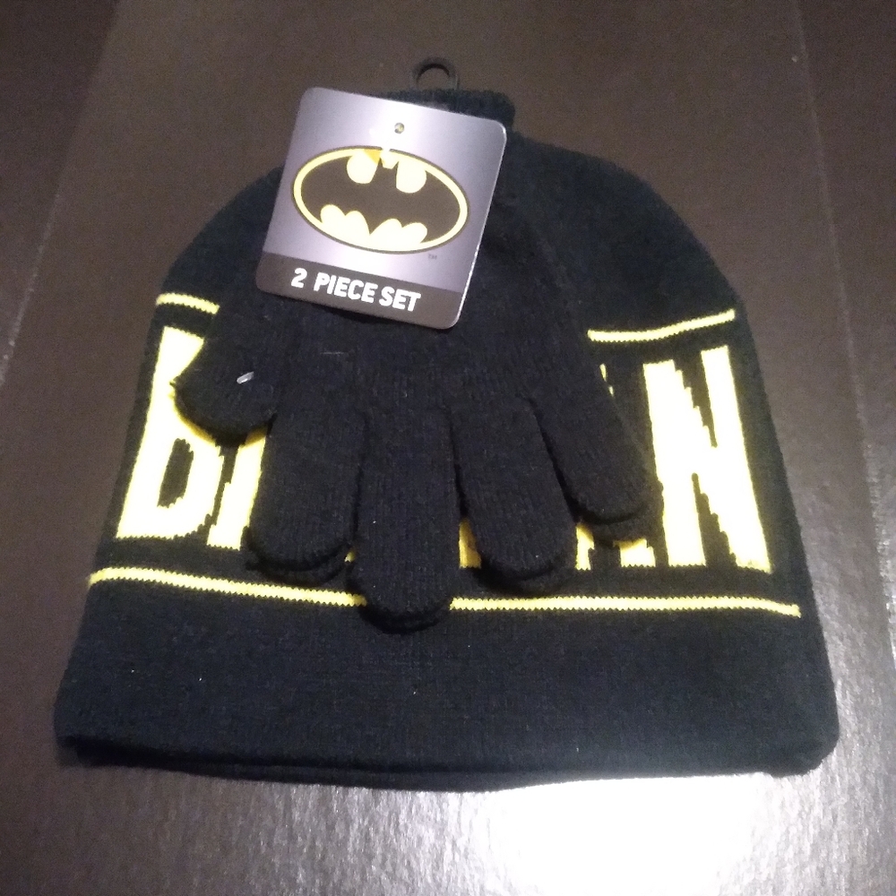 Batman Beanie & Gloves
